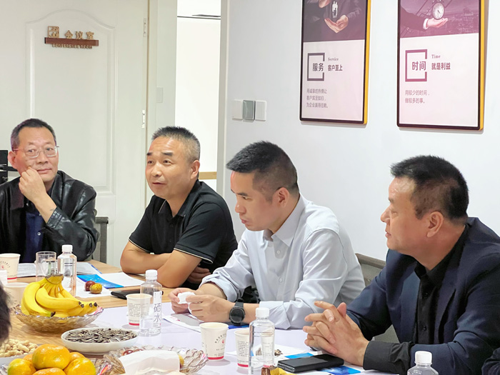 交大总裁班师生进入公海7108线路实业参观学习